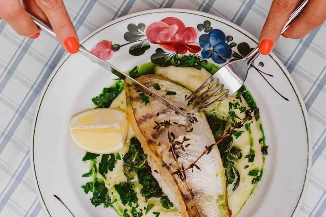 Gdzie zjeść w Bratysławie? Odkryj najlepsze restauracje i smaki Gdzie zjeść w Bratysławie? Odkryj najlepsze restauracje i smaki