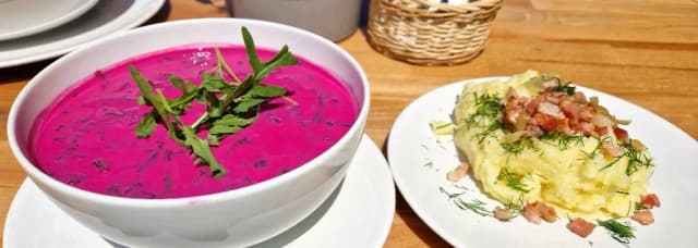 Co zjeść w Toruniu? Odkryj najlepsze smaki i restauracje Co zjeść w Toruniu? Odkryj najlepsze smaki i restauracje