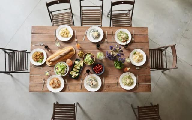 Gdzie zjeść w Łowiczu? Odkryj najlepsze restauracje i smaki Gdzie zjeść w Łowiczu? Odkryj najlepsze restauracje i smaki